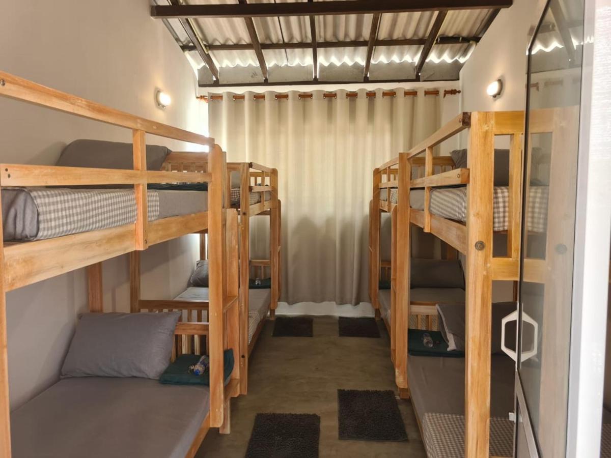 Dip N Doze Hostel Ahangama Εξωτερικό φωτογραφία
